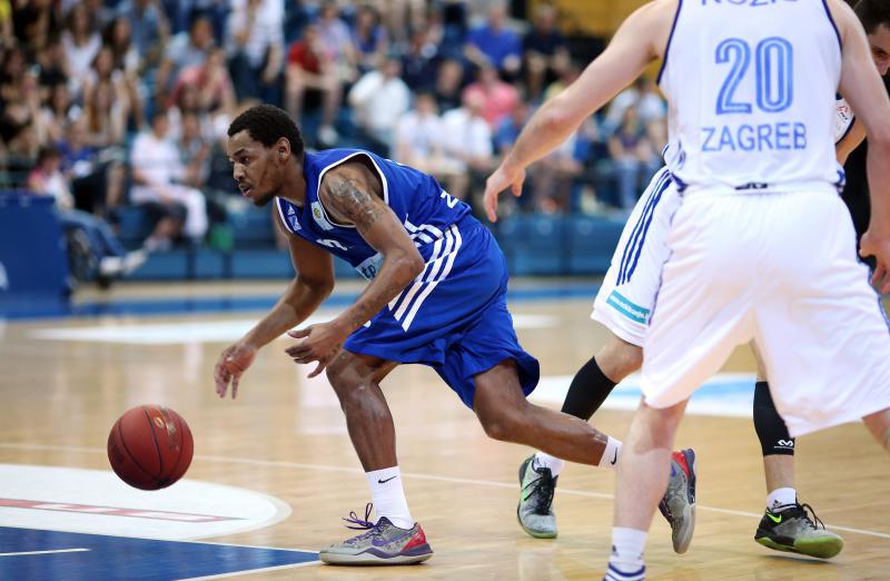 U KC Drazen Petrovic odigrana utakmica poluzavrsnice doigravanja KK Cibona – KK Zadar 87-81. Photo: Slavko Midzor/PIXSELL U KC Drazen Petrovic odigrana utakmica poluzavrsnice doigravanja KK Cibona – KK Zadar 87-81. Photo: Slavko Midzor/PIXSELL