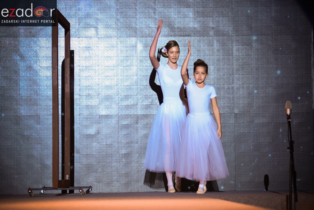 10. Festival vjenčanja: Modna revija vjenčanica i revija cvijeća 10. Festival vjenčanja: Modna revija vjenčanica i revija cvijeća