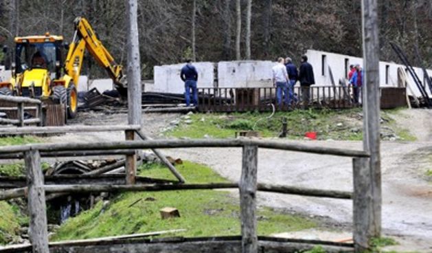 Izgorile životinje na setu sapunice Najbolje godine (Boris Kovačev/ Cropix)