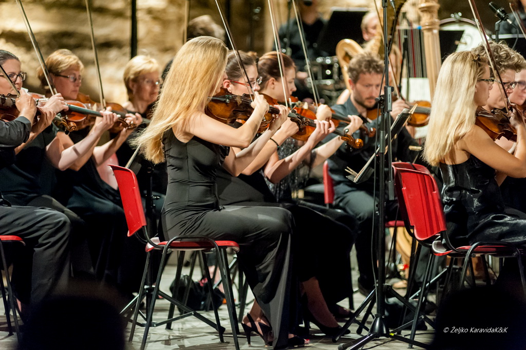 Veličanstvenim koncertom “Opera je u zraku” otvorene 57. Glazbene večeri u sv. Donatu