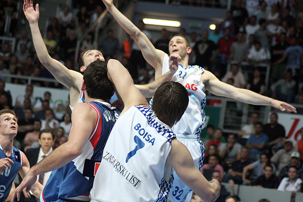 KK Zadar-KK Cibona (foto:Saša Čuka) KK Zadar-KK Cibona (foto:Saša Čuka)