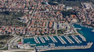 Zadar iz zraka: Uvala Dražanica i marina Vitrenjak. Foto: Dino Stanin/PIXSELL Zadar iz zraka: Uvala Dražanica i marina Vitrenjak. Foto: Dino Stanin/PIXSELL