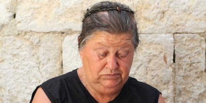 Paške čipkarice na djelu u izradi paške čipke, Foto: Luka Stanzl/PIXSELL