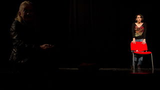 Hrvatsko narodno kazalište Zadar traži nove mlade talente za glumačku radionicu, sinoć smo pratili audiciju na kojoj su se budućoj mentorici, glumici Jasni Ančić, predstavili ženske kandidatkinje, foto Leo Banićć