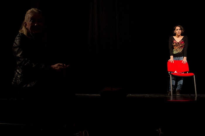 Hrvatsko narodno kazalište Zadar traži nove mlade talente za glumačku radionicu, sinoć smo pratili audiciju na kojoj su se budućoj mentorici, glumici Jasni Ančić, predstavili ženske kandidatkinje, foto Leo Banićć