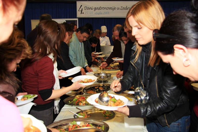 Arsenal – 4. Gastro Dani u Zadru