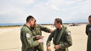 Pukovnik Harapin ostvario 2 tisuće sati naleta na Pilatusu Pukovnik Harapin ostvario 2 tisuće sati naleta na Pilatusu