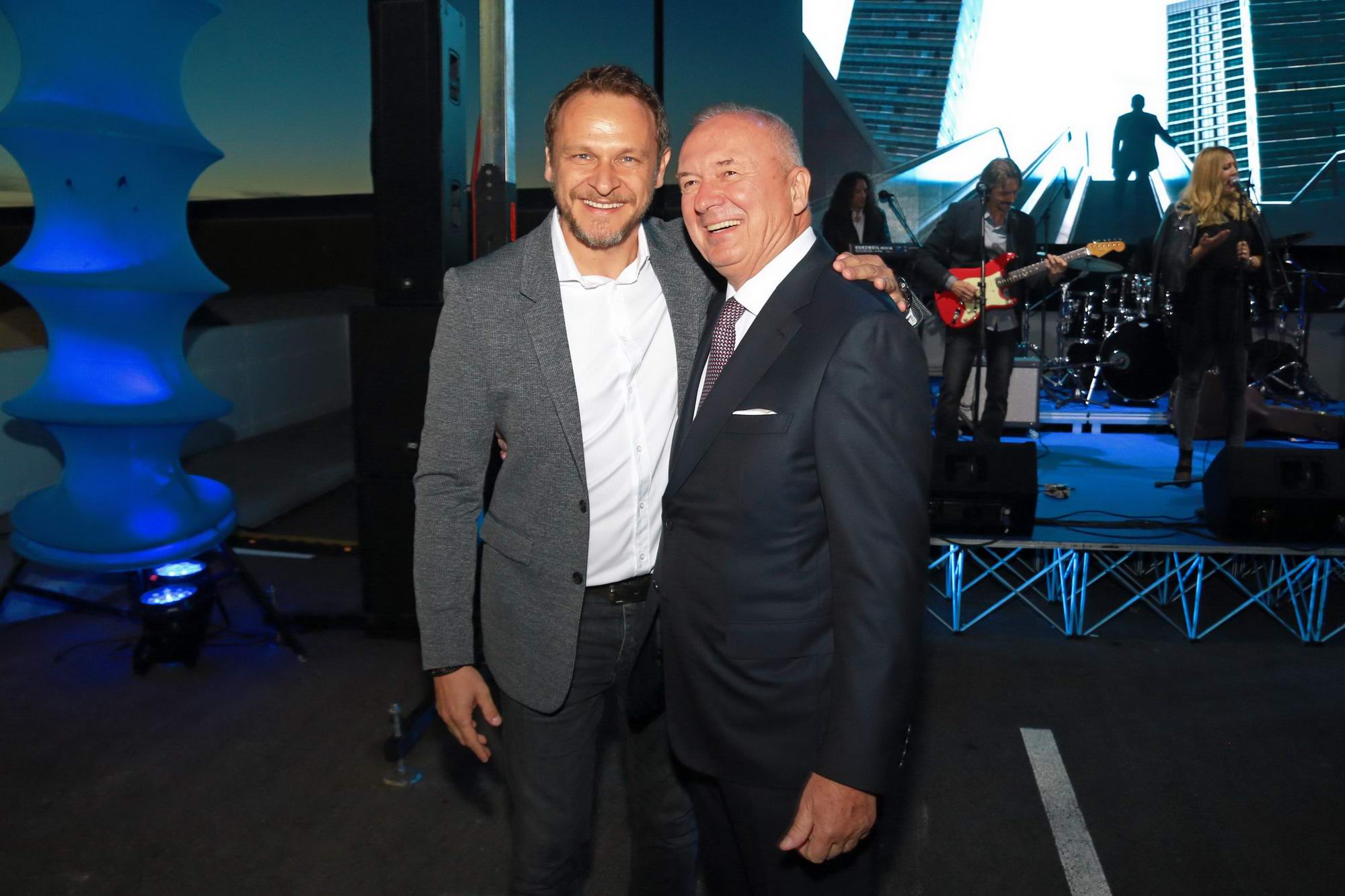 Svečano otvorenje prodano-servisnog centra Tomić & Co. Svečano otvorenje prodano-servisnog centra Tomić & Co.