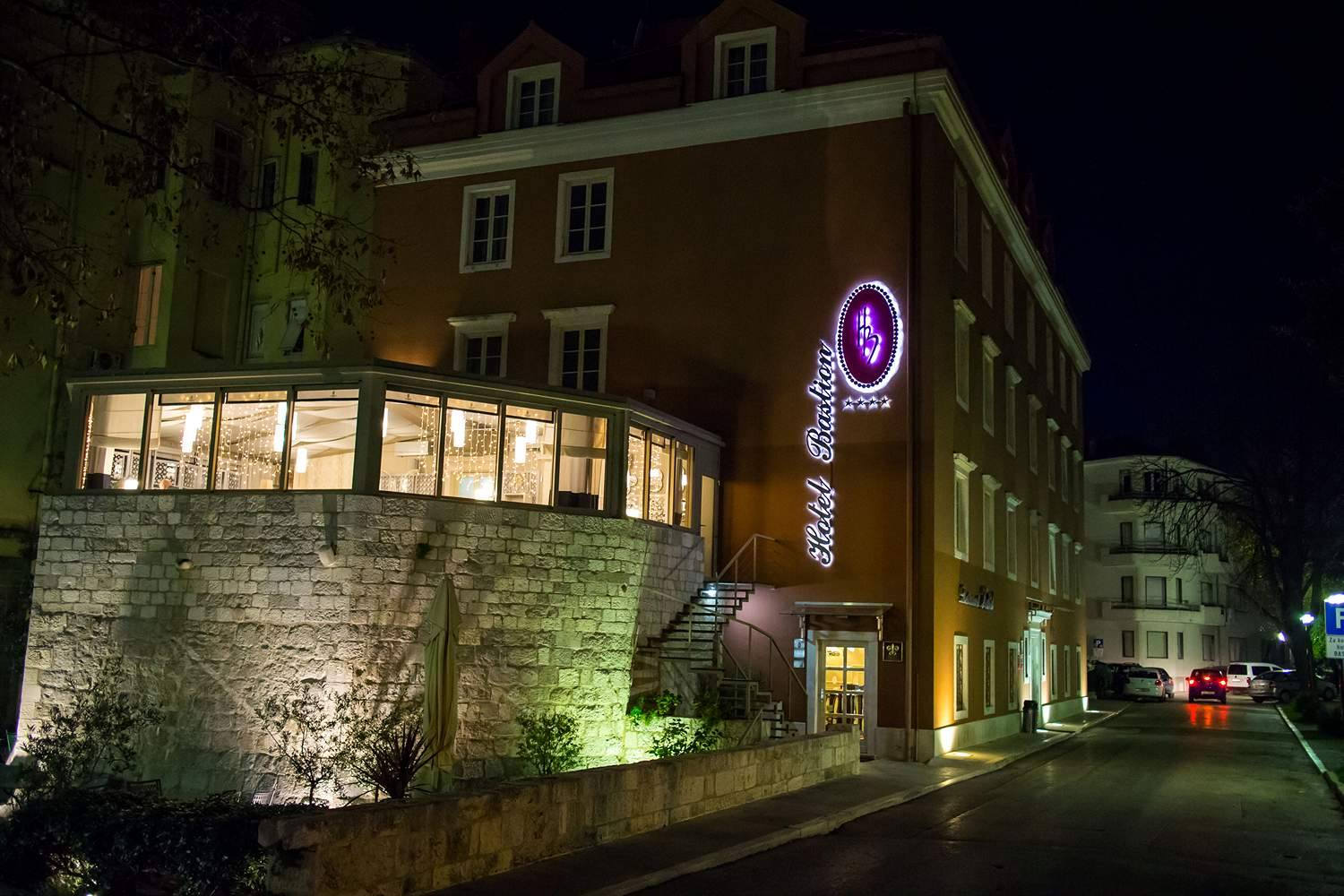 Prezentacija vina Zdjelarević u hotelu Bastion Prezentacija vina Zdjelarević u hotelu Bastion