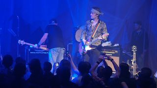 Nakon Porina, Goran Bare i Majke održali su slavljenički koncert u prepunoj Stereo dvorani u Rijeci.