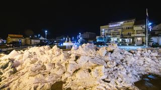 U Pakoštanima padala tuča više od 30 minuta i zabijelila cijelo mjesto U Pakoštanima padala tuča više od 30 minuta i zabijelila cijelo mjesto