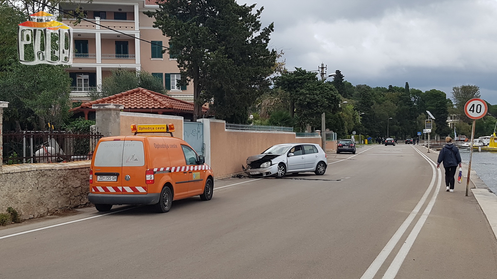 Golfom se izvrtio i zabio u zid na Obali kneza Trpimira