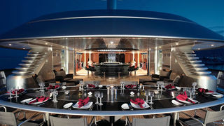 Malteški sokol – Najveća superjahta na svijetu (Foto: Andfunforall.blogspot.com) Malteški sokol – Najveća superjahta na svijetu (Foto: Andfunforall.blogspot.com)