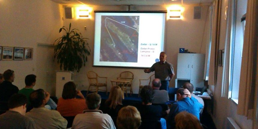 Morski utorak, Rajko Radulić karte