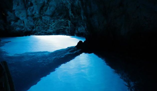 Bisevo – Ovaj otok nudi mnostvo ljepota koje vrijedi posjetiti, a jedna od njih je svakako i Modra spilja. Photo: Dalibor Urukalovic/PIXSELL