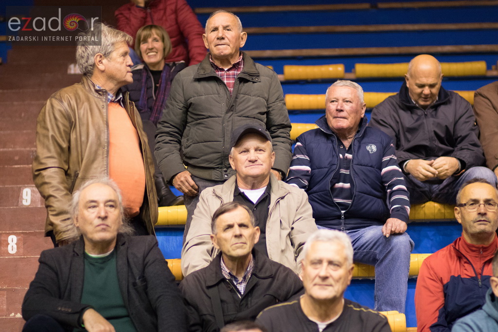 Fešta u povodu 80. rođendana Pina Giergie: Vetarani KK Zadar – Veterani KK Olimpija Fešta u povodu 80. rođendana Pina Giergie: Vetarani KK Zadar – Veterani KK Olimpija