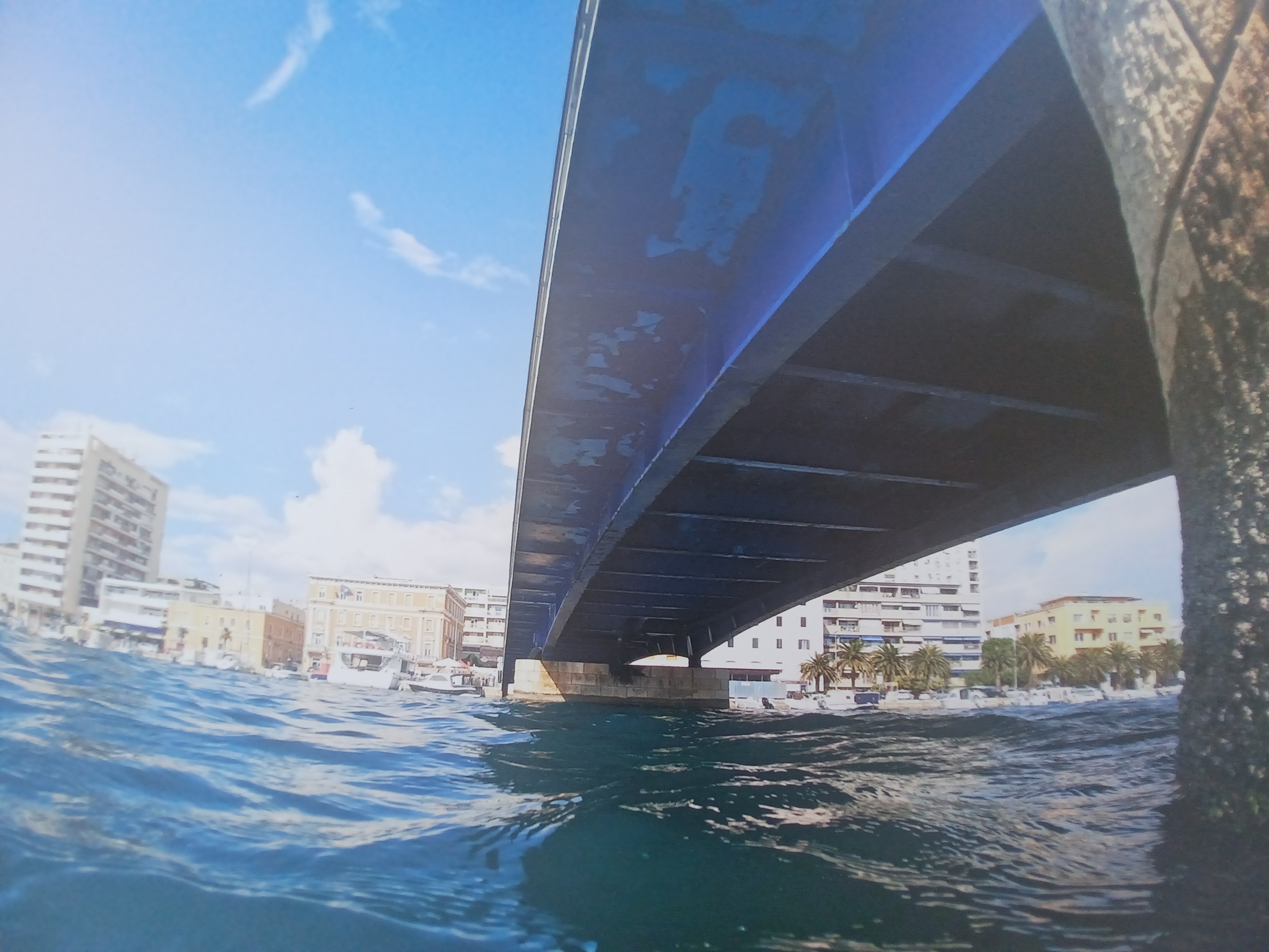 Izložba fotografija posvećenih zadarskom mostu u atriju palače Cedulin