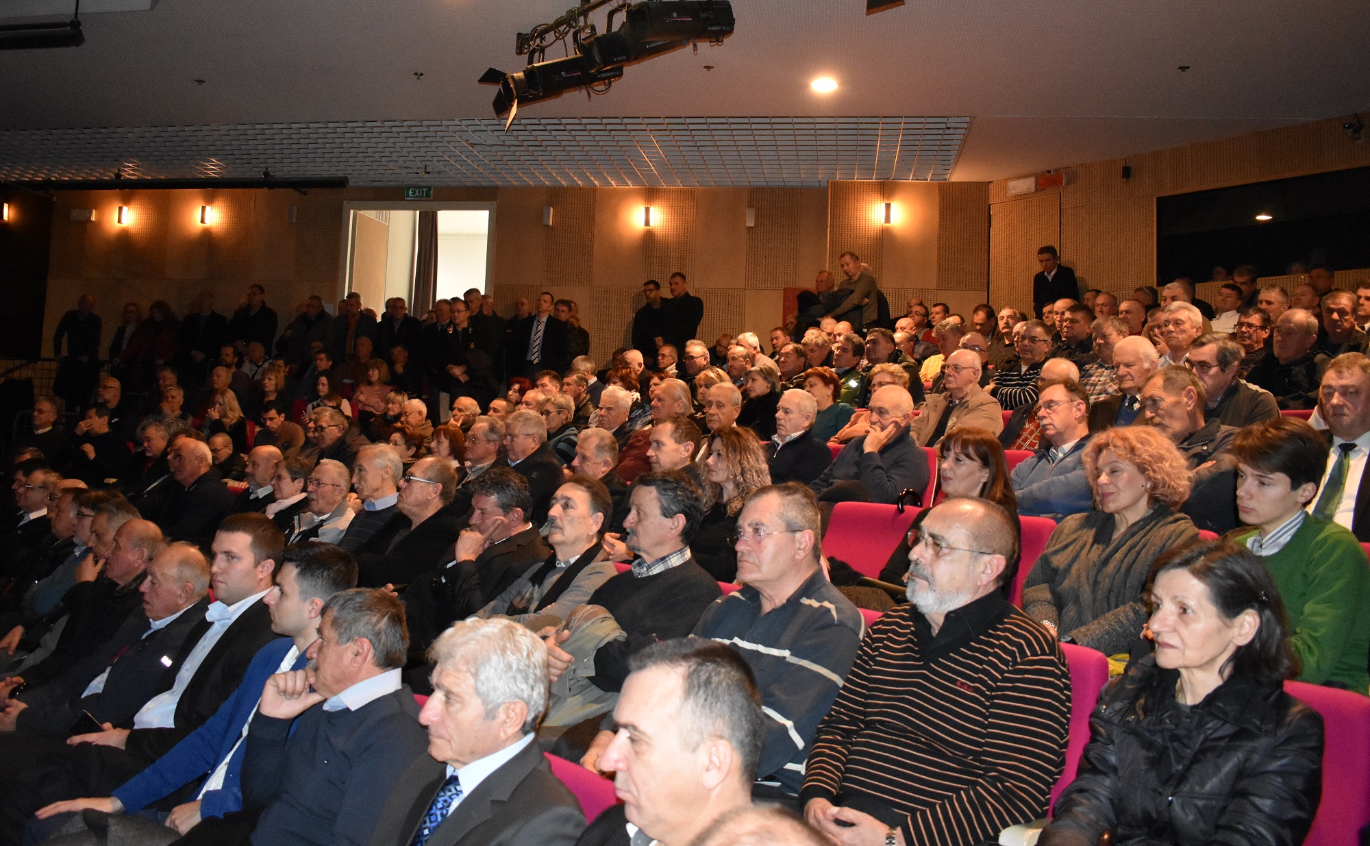 U Kazalištu lutaka Zadar predstavljena monografija o 112. brigadi U Kazalištu lutaka Zadar predstavljena monografija o 112. brigadi