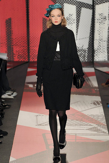 DKNY za jesen/zimu 2009/2010 (Cromoda.com) DKNY za jesen/zimu 2009/2010 (Cromoda.com)