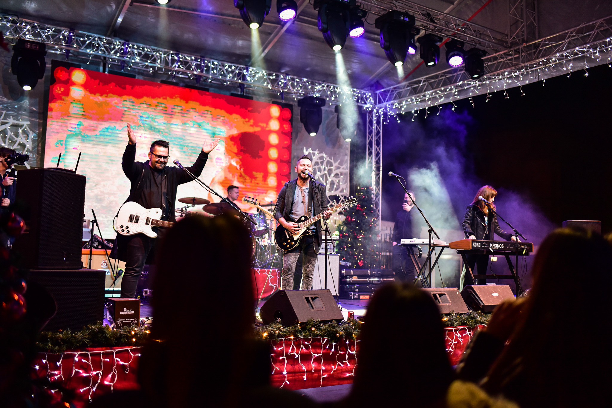 Vatra @ Advent u Zadru Vatra @ Advent u Zadru