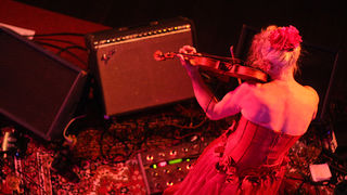 Darko Rundek u Arsenalu (foto:Saša Čuka) Darko Rundek u Arsenalu (foto:Saša Čuka)