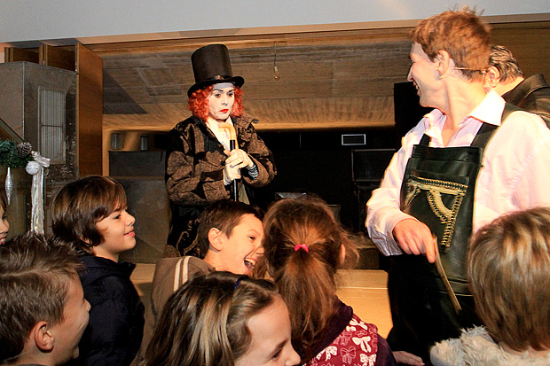 “Drago Č. i tvornica čokolade” u novoj zgradi Kazališta lutaka, Foto: Leo Banić “Drago Č. i tvornica čokolade” u novoj zgradi Kazališta lutaka, Foto: Leo Banić