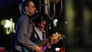 Biograd na Moru, 130510. 
Domacin ovogodisnje dodjele diskografske nagrade Porin je grad Biograd na Moru.
Druge veceri Porina odrzan je koncert Songkillersa
Foto: Jure Miskovic / CROPIX