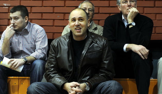 Zagreb, 180210. Dvorana Trnsko, kosarka, polufinale kosarkaskog Kupa Kresimir Cosic, susret ekipa KK Zadar i KK Cibona. Na slici: Drazen Anzulovic. Foto: Damir Krajac / CROPIX