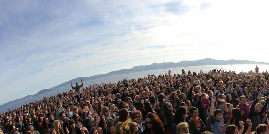 Pozdrav suncu: Snimanje spota uz “Happy” Pharrella Williamsa, Foto: Filip Brala/PIXSELL Pozdrav suncu: Snimanje spota uz “Happy” Pharrella Williamsa, Foto: Filip Brala/PIXSELL