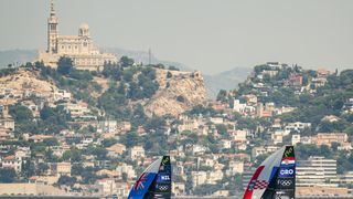 OI Pariz 2024: Braća Fantela u klasi 49er na regatnom polju u Marseilleu