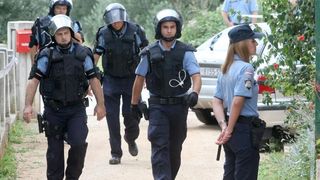 Sveti Filip i Jakov: Brutalna deložacija majke i sina Sveti Filip i Jakov: Brutalna deložacija majke i sina