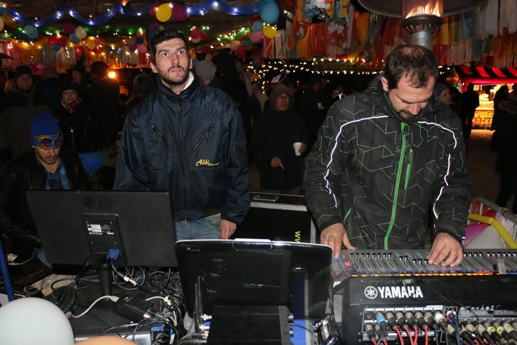 Maškarana Republika preuzela vlast u Viru