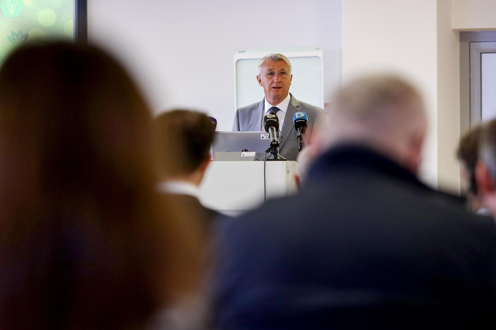 Početna konferencija projekta “Energetska obnova zgrade interne medicine, ginekologije i pedijatrije OB Zadar”