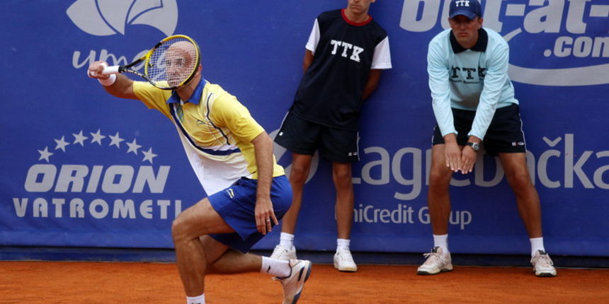 Umag, 270711.
Stella Maris.
ATP teniski turnir 22. studena Croatia open Umag.
Ivan Ljubicic (CRO) na glavnom terenu odigrao je mec sa Juan Carlos Ferrerom (ESP).
Na fotografiji Ivan Ljubicic.
Foto: Srecko Niketic / CROPIX Umag, 270711.
Stella Maris.
ATP teniski turnir 22. studena Croatia open Umag.
Ivan Ljubicic (CRO) na glavnom terenu odigrao je mec sa Juan Carlos Ferrerom (ESP).
Na fotografiji Ivan Ljubicic.
Foto: Srecko Niketic / CROPIX