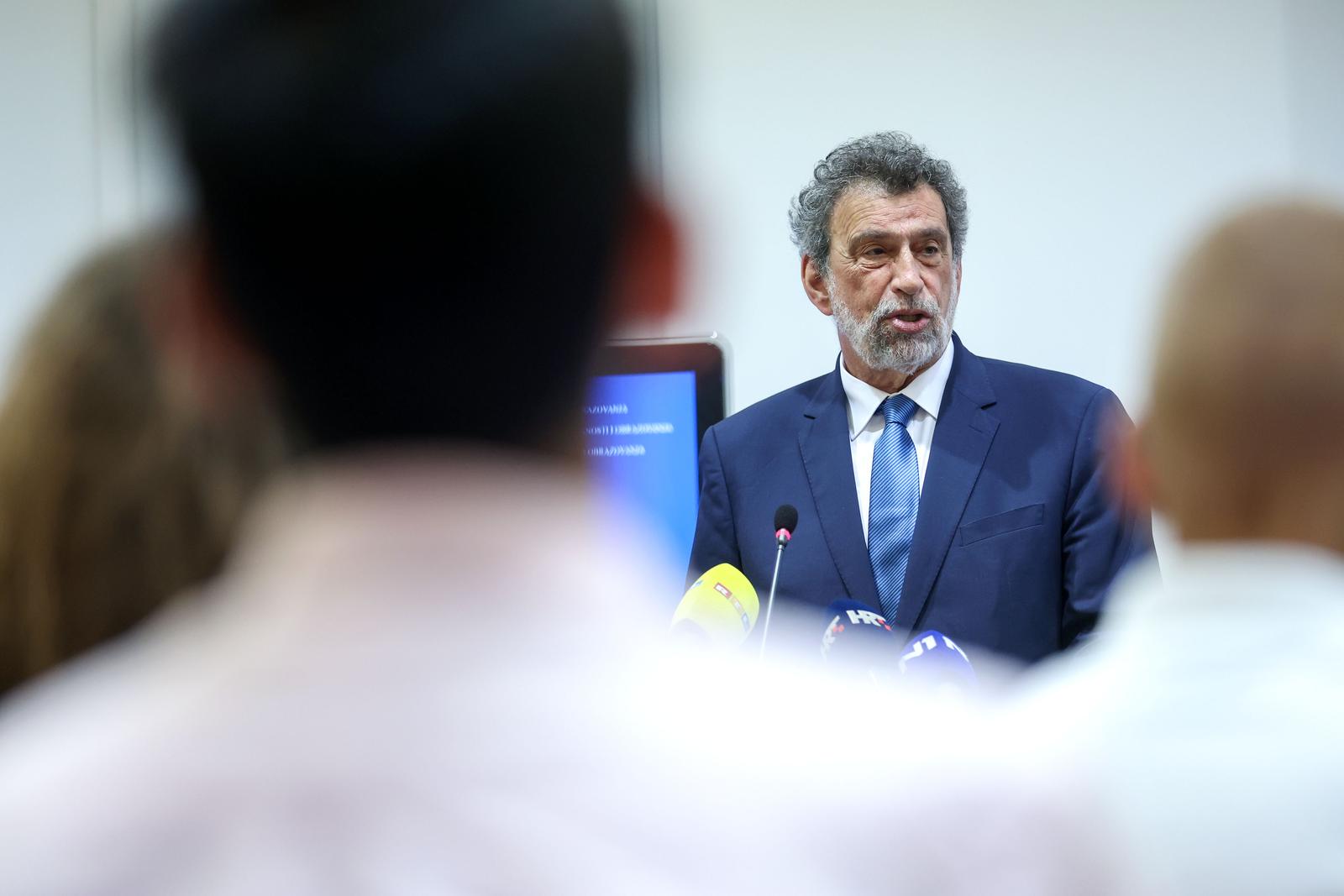 Dodijeljene su Godišnje nagrade Luka Ritz za promicanje tolerancije i škole bez nasilja Dodijeljene su Godišnje nagrade Luka Ritz za promicanje tolerancije i škole bez nasilja