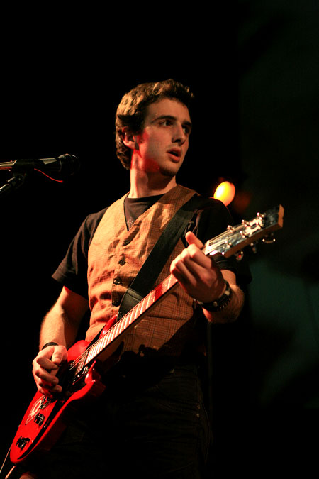 Minival, 28. ožujka