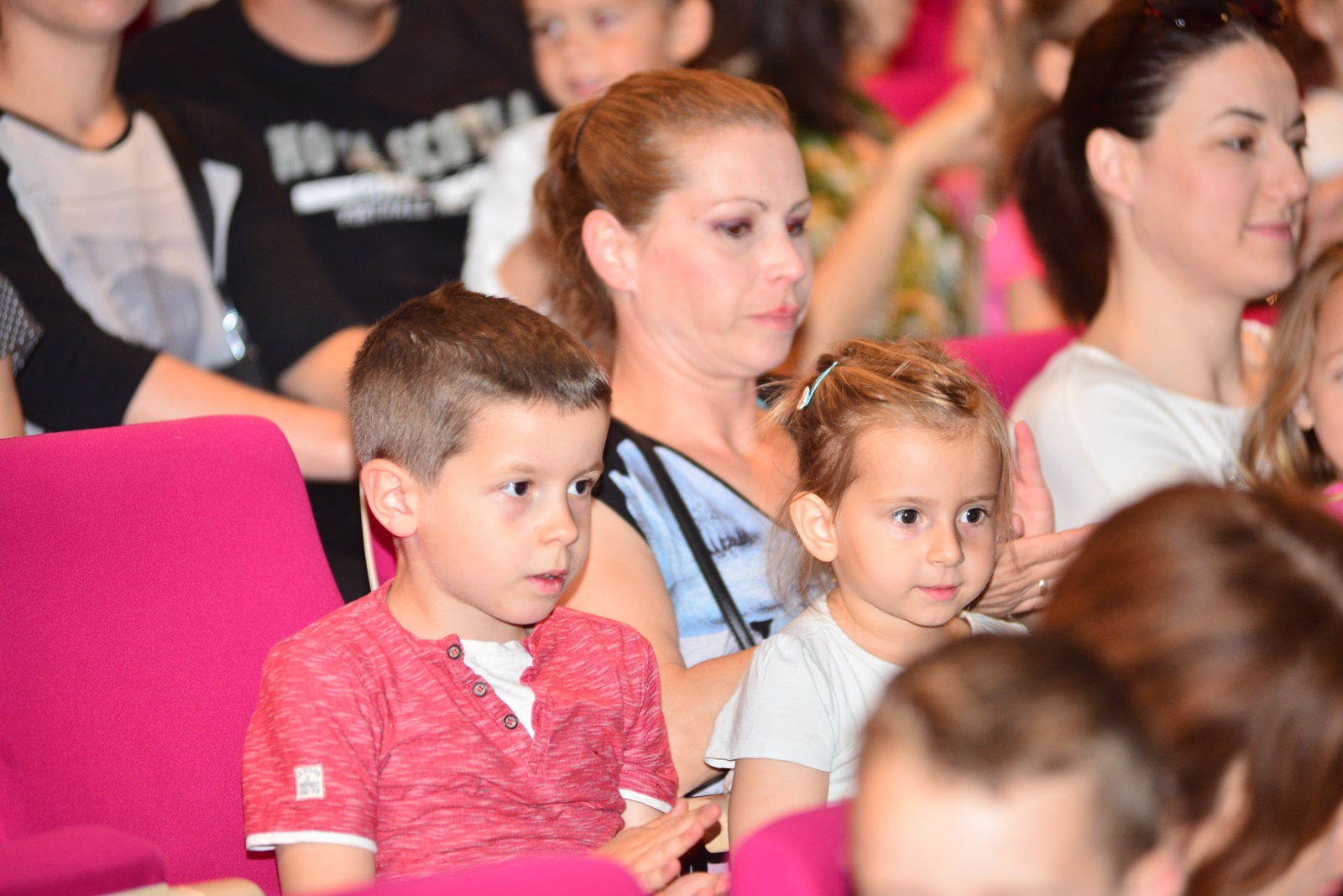 Pretpremijera predstave “Ivica i Marica” danas u Kazalištu lutaka Pretpremijera predstave “Ivica i Marica” danas u Kazalištu lutaka