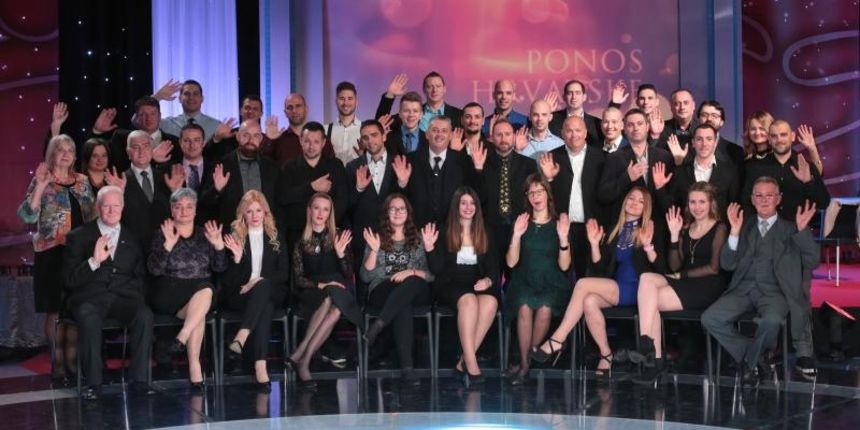 Ponos Hrvatske: Zajednička fotografija nagrađenih Ponos Hrvatske: Zajednička fotografija nagrađenih