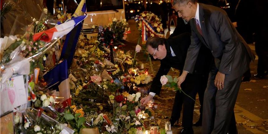 Barrack Obama u Parizu odao počast žrtvama u Bataclanu. Foto: Hina