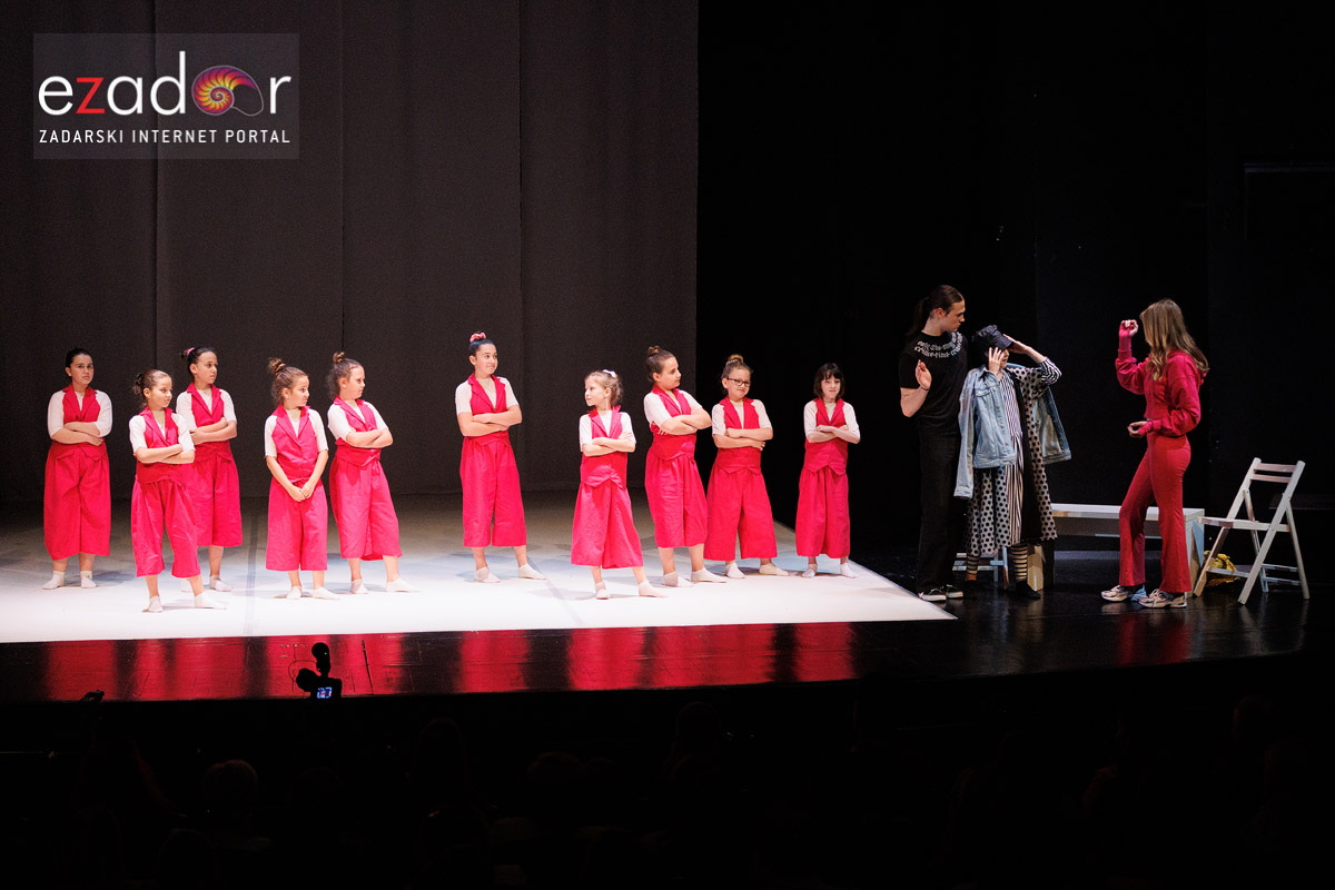 Premijera predstave “Laštik” Kazališne udruge Igrajmo se @ HNK Zadar