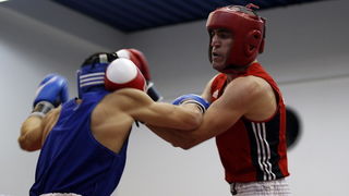 Zadar, 191110
Boksacka priredba u dvorani na Visnjiku gdje se nalazi Boksacki klub Diabolik. Odrzan je niz boksackih meceva. Turnir organizira BK Diabolik a to je njegov dar gradu Zadru povodom Blagdana Svetog Krsevana, njegovog zastitnika. Vec dugi niz g