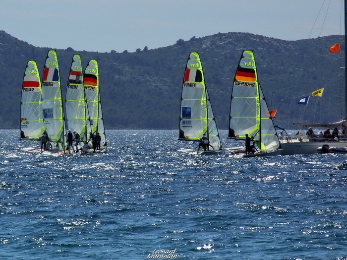 Jedrenje: SP klase 49er – drugi dan 8. svibnnja 2012, Foto: Leonard Kvarantan Jedrenje: SP klase 49er – drugi dan 8. svibnnja 2012, Foto: Leonard Kvarantan