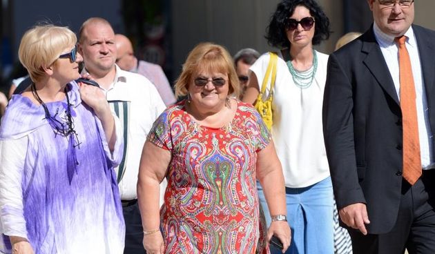 28.08.2015., Varazdin – 8. dan Spancirfesta. Ministarica graditeljstva i prostornog uredjenja Anka Mrak Taritas u drustvu gradonacelnika Gorana Habusa oposjetila je gradiliste novog gradskog trga i zatim prosetala ulicama grada. Photo: Marko Jurinec/PIX