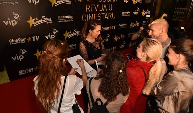 Hrvatski dizajneri odjenuli poznate dame za red carpet premijeru filma “Oblik vode”
