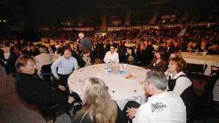 Festival zabavne glazbe Zadar 2010 (foto: Saša Čuka) Festival zabavne glazbe Zadar 2010 (foto: Saša Čuka)