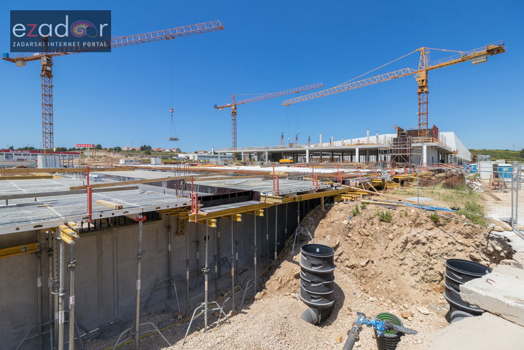 Radovi na proširenju trgovačkog centra Supernova Zadar