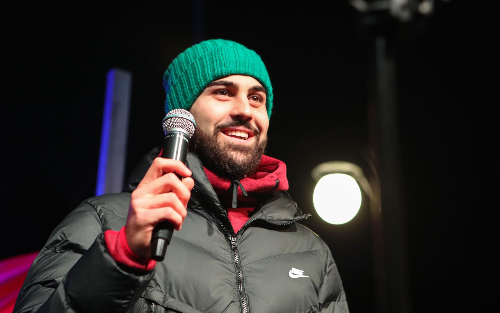 Veličanstveni doček brončanog Joška Gvardiola @ Novigrad Veličanstveni doček brončanog Joška Gvardiola @ Novigrad