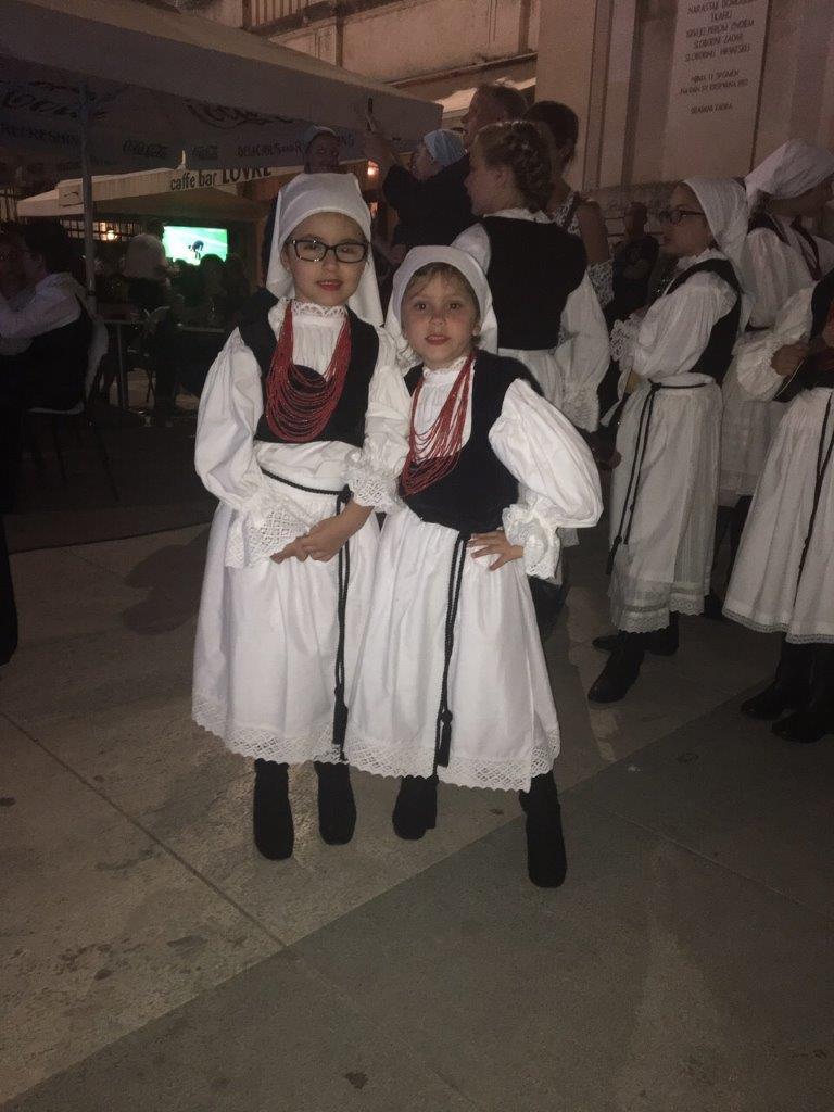 KUD Zadarski Tanac i Iseljena Hrvatska na Narodnom trgu