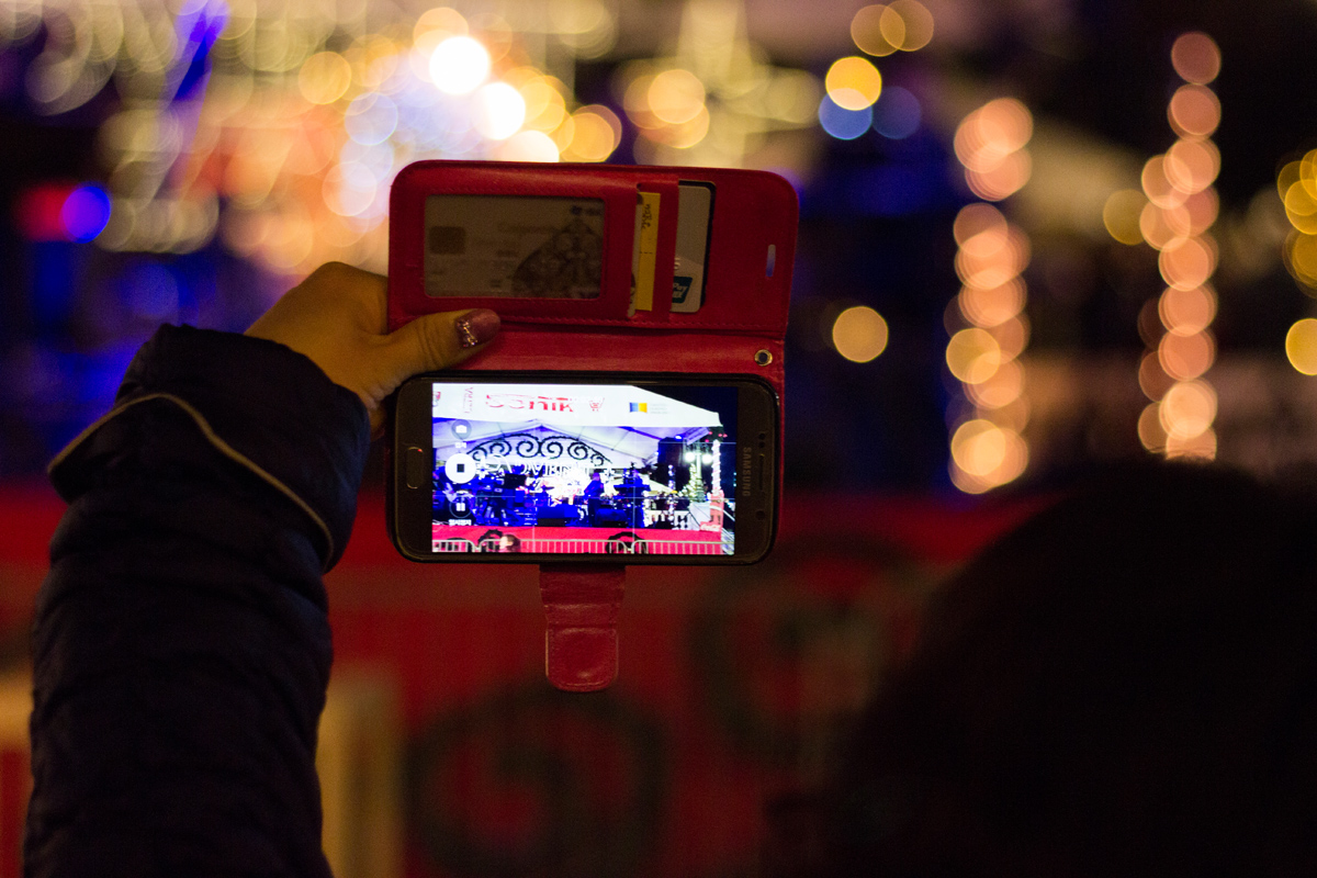 Doček 2017: Najluđa noć na zadarskom Poluotoku privukla više tisuća Zadrana i gostiju Doček 2017: Najluđa noć na zadarskom Poluotoku privukla više tisuća Zadrana i gostiju