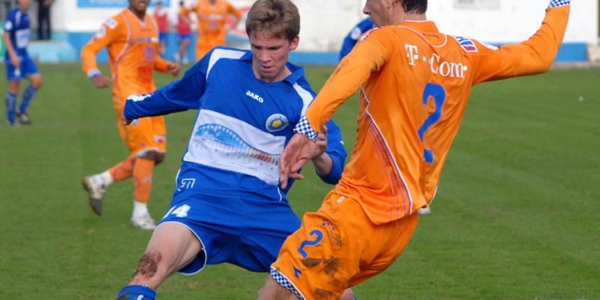 Image 1153711 (auto) Image 1153711 (auto)